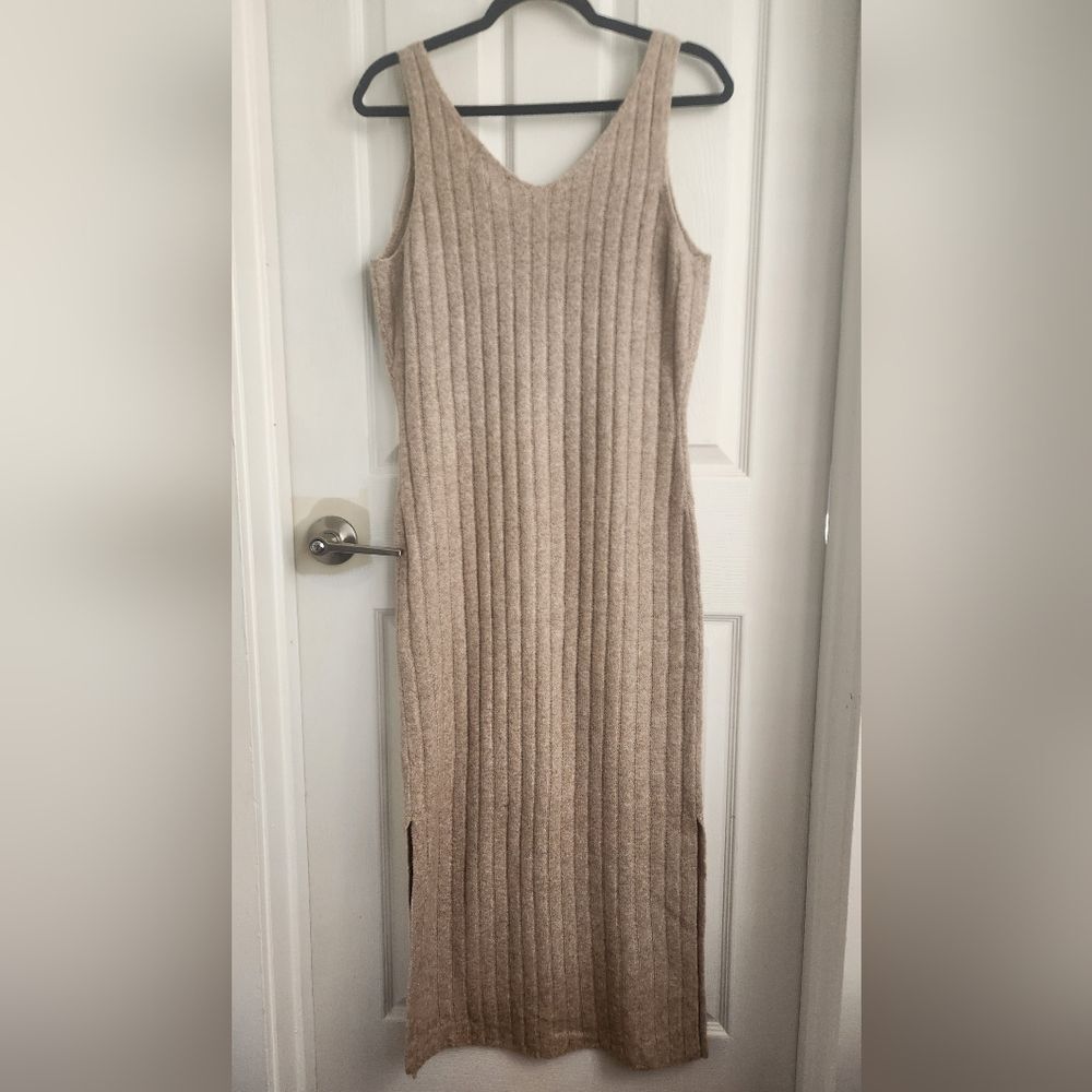 Tan Ribbed Knit Dress - Picture 4 of 6